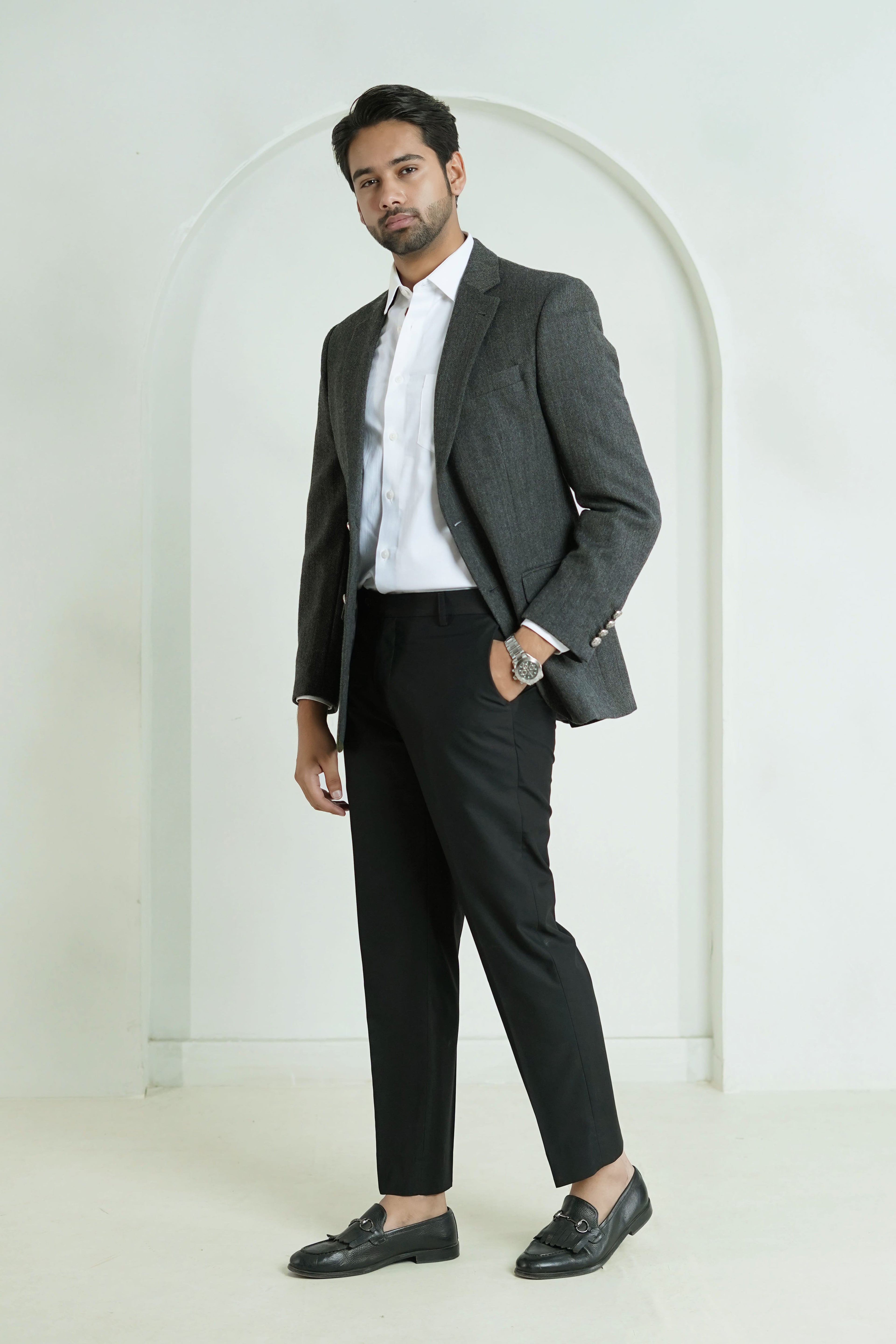 Herringbone Grey Tweed Blazer (SKU: 2210-00220-020-1-002) - Textured classic