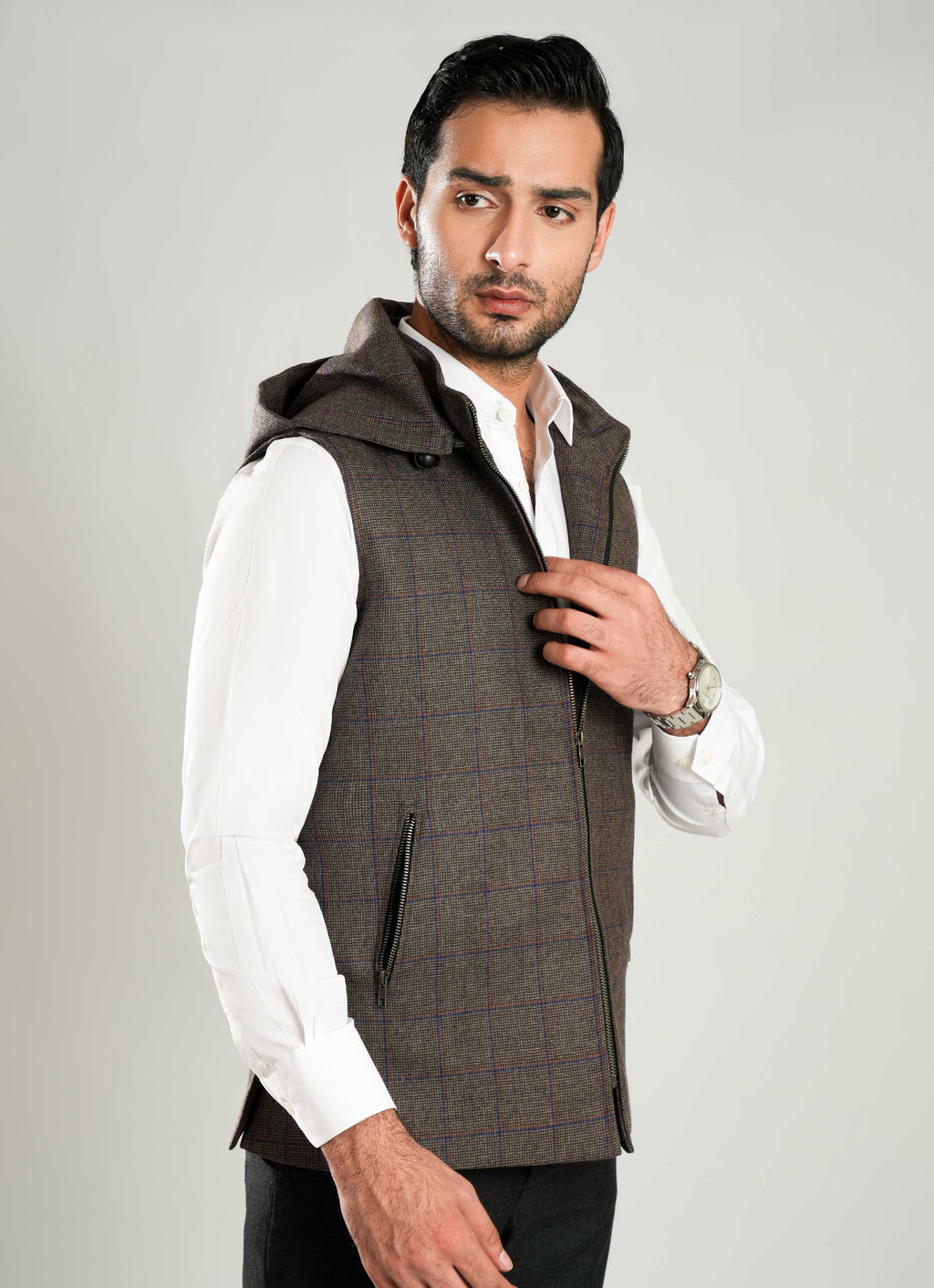 Lawrencepur walnut brown worsted tweed high neck sleeveless hoodie for winter.