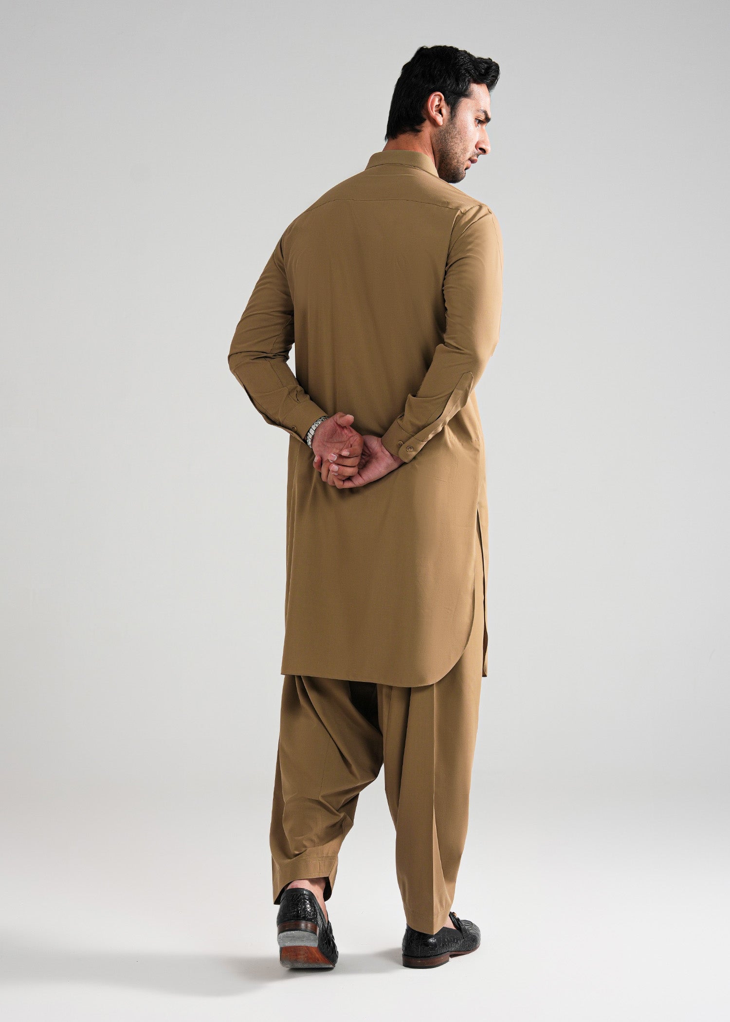 Golden Brown Kunhaar Summer Wash & Wear Shalwar Kameez
