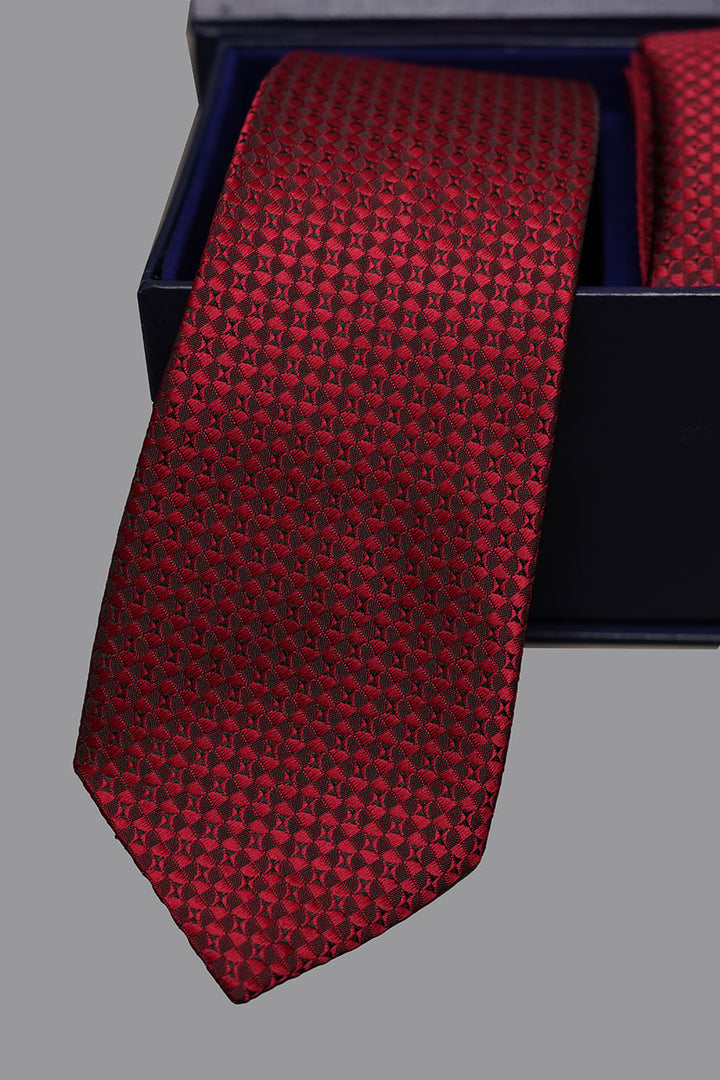 Close-up view of tie and pocket square pattern – design 08-