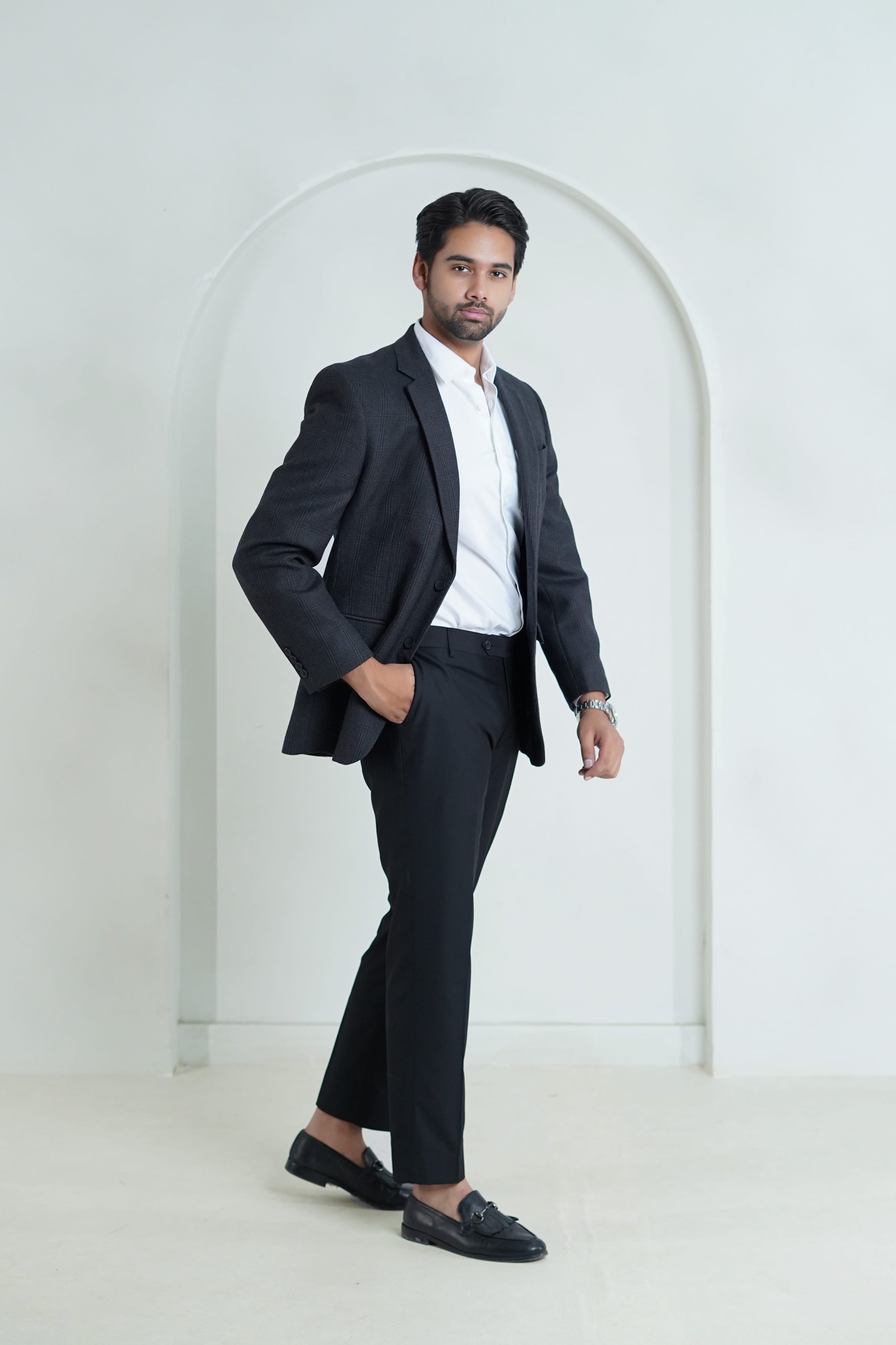 Grey Checkered Blazer - Classic Tweed for sophisticated style