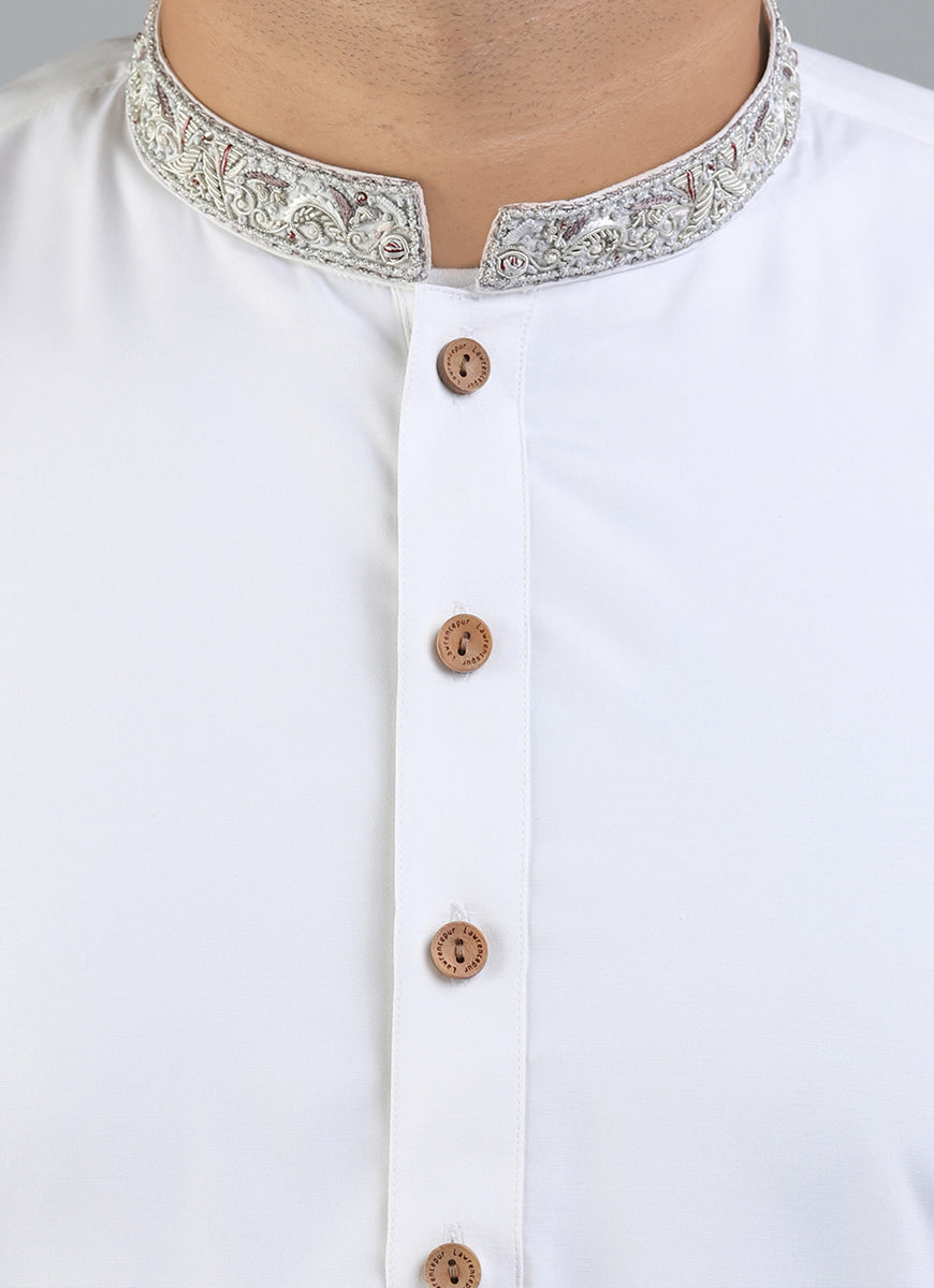 Plain-Off White, Synthetic Bosky Embroidered Kurta